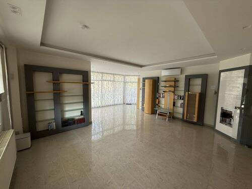 Wohnzimmer - 3 Zimmer Etagenwohnung in Halle (Saale)