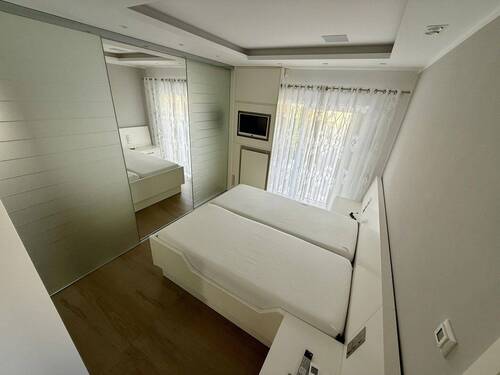 Schlafzimmer - Etagenwohnung mit 141,00 m² in Halle (Saale) zur Miete