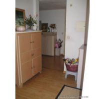 3-Zimmer-Wohnung mit großem Balkon, ohne Makler – sanierungsbedürftig und individuell gestaltbar, Schwimmbad Sauna im Haus - München Sendling-Westpark