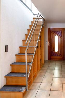 Die Treppe zum 2. DG - 