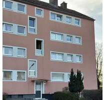 Stilvoll renovierte 2-Zimmer-Wohnung in Hof - ruhig & sofort verfügbar