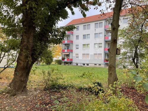 Außenansicht - 2 Zimmer Etagenwohnung zur Miete in Bitterfeld-Wolfen