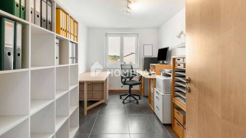 Büro 1 - 