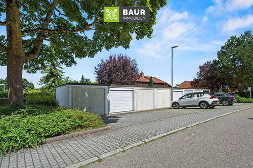 Garagen - 6 Zimmer Reihenmittelhaus zum Kaufen in Ulm