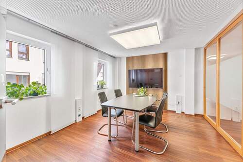 Besprechungszimmer - 