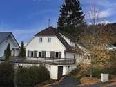 Seitenansicht - 7 Zimmer Einfamilienhaus in Meßstetten