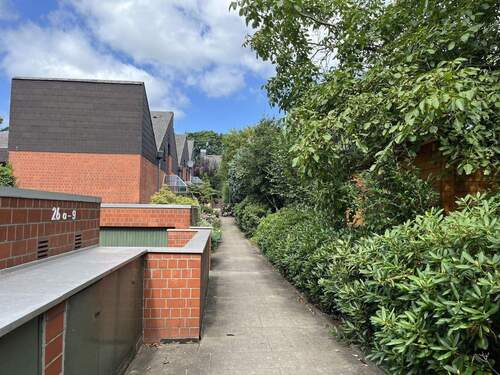 Zugang von der Strasse - 