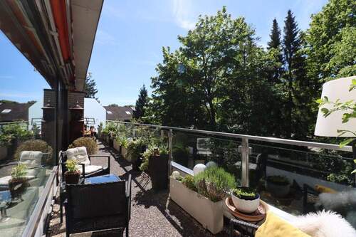 Balkon - Etagenwohnung mit 112,00 m² in Hamburg zum Kaufen