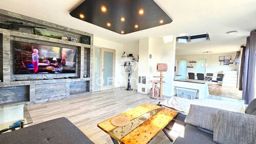 Wohnbereich inkl. Kaminanschluss - 