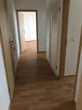 Muster Flur - 2 Zimmer Etagenwohnung in Bitterfeld-Wolfen