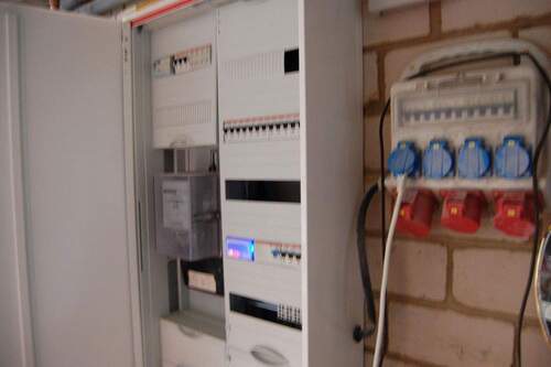 Neuer Stromverteiler - 