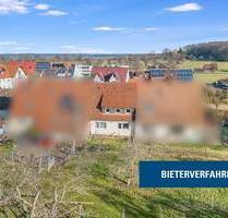 Bieterverfahren! Sanierungsbedürftiges Reihenhaus in KirchheimTeck-Nabern mit großem Garten - Kirchheim unter Teck