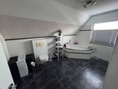 Badezimmer Ansicht 1 - 