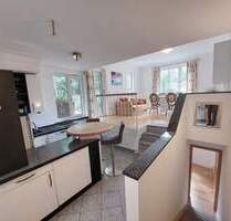 Von Privat: Ruhiges Gartenparadies mitten in der Stadt: 61 m² Split-Level-Wohnung - München Trudering-Riem
