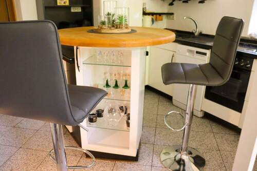 Bar - 