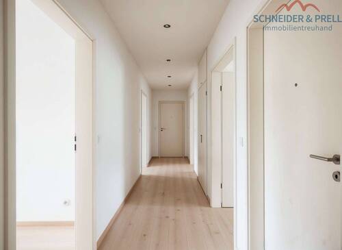 KI_Renovierungsbsp. Flur - 