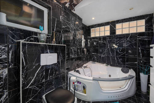 Badezimmer EG - 
