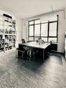 workspace - Kreativer Schreibtischplatz im Studio Office Mitte Berlin - Bibliothek & Kaffee