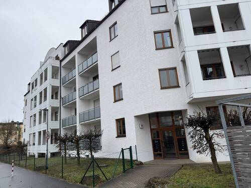Außenansicht - BA - Nähe AOK 2-Zimmer-Wohnung mit Balkon