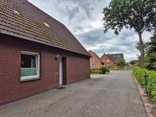 Zufahrt - 2 Zimmer Etagenwohnung zur Miete in Saterland / OT Ramsloh