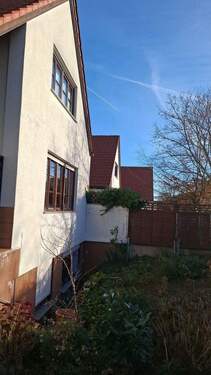 Bild 2 - 6 Zimmer Einfamilienhaus zum Kaufen in Forst an Weinstraße