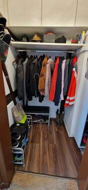 Garderobe mit Einbauschränken - 