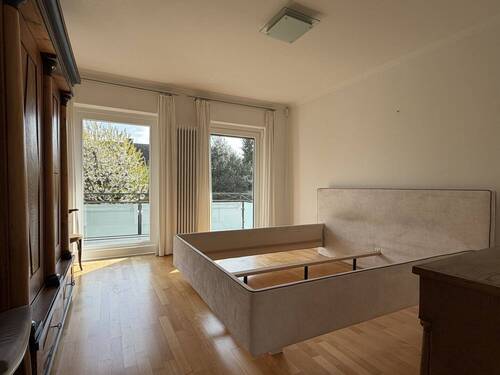 Schlafzimmer 1 im OG - 