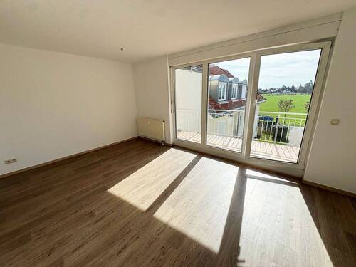 Wohnzimmer.jpg - Etagenwohnung mit 46,00 m&sup2; in Leipzig zum Kaufen