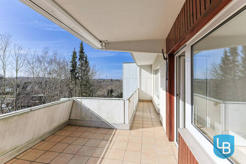 Großer Balkon - Etagenwohnung mit 87,60 m&sup2; in Kiel zum Kaufen