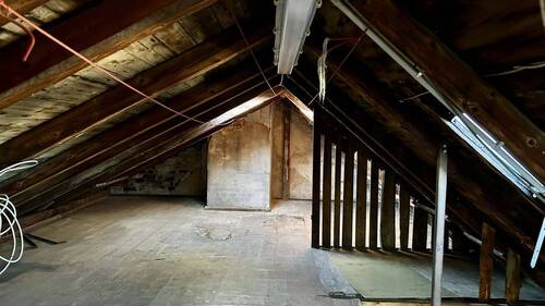 Blick auf den Dachboden - 