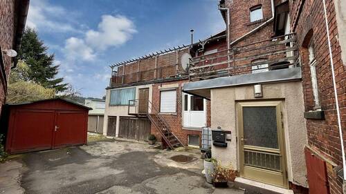 Innenhof, Anbau - 1 Zimmer Mehrfamilienhaus, Wohnhaus in Steinberg