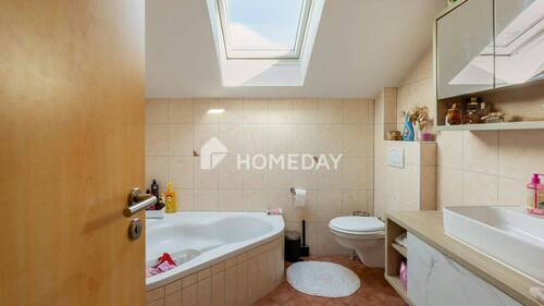 1. OG Badezimmer 1 - 
