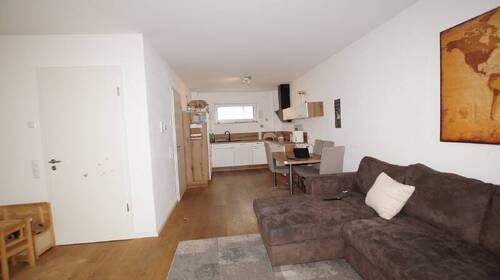 Wohnen-Kochen - Reihenendhaus mit 121,00 m² in Straubing zur Miete