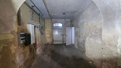 Eingang mit E-Verteilung.jpg - 