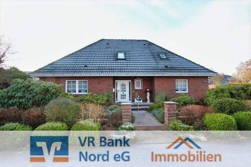 . - Schönes Einfamilienhaus mit Wintergarten und Garage in attraktiver Sackgassenlage