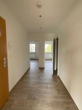 Muster Flur - Etagenwohnung mit 55,80 m&sup2; in Bitterfeld-Wolfen zur Miete