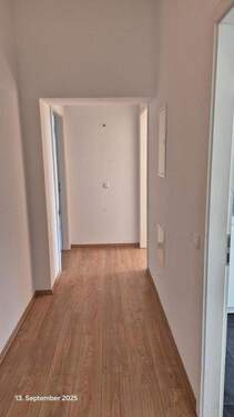 Diele - Etagenwohnung mit 130,00 m&sup2; in Potsdam zum Kaufen