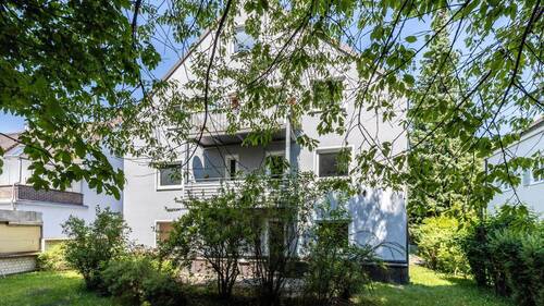 Gartenansicht - Erstbezug nach Sanierung: Barrierefreie Terrassenwohnung