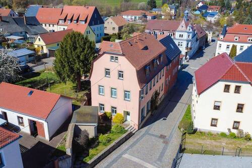 Südansicht - 6 Zimmer Mehrfamilienhaus, Wohnhaus zum Kaufen in Elstra