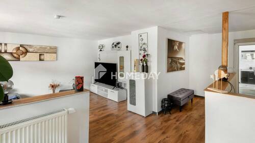 1. OG Wohnzimmer 3 - 3 Zimmer Doppelhaushälfte in Ilmenau