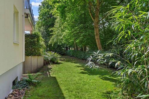 Seitenansicht Garten - 