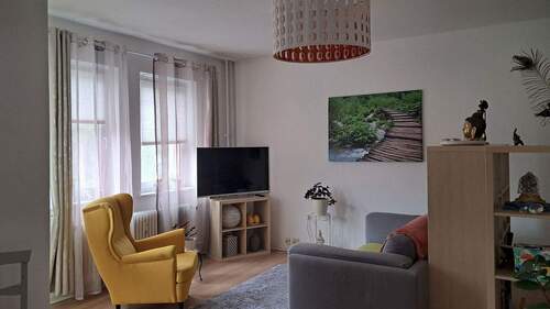 Zimmer, Ansicht 1 - Freundliche 1-Zimmer-Wohnung mit Balkon in Berlin-Steglitz (provisionsfrei)