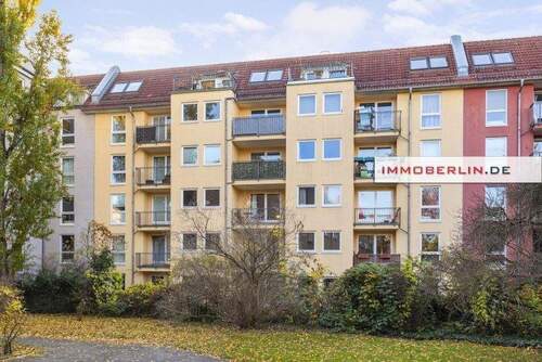 1.jpg - 2 Zimmer Etagenwohnung zum Kaufen in Berlin