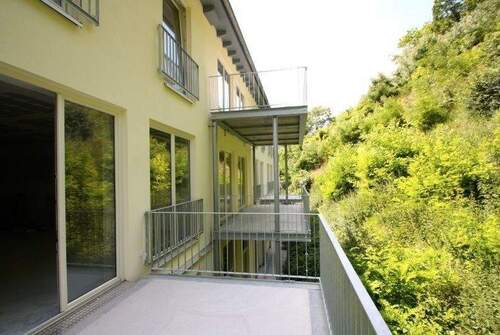 Balkon I - Etagenwohnung mit 125,00 m&sup2; in Heppenheim zur Miete