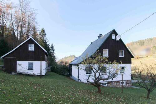 Haus und Nebengelass - 