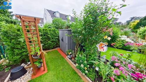 Garten (2) - Charmantes Reihenhaus im Grünen wartet auf Käufer - jetzt zuschlagen