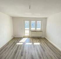 Schicke Dreiraumwohnung mit Balkon - Weida