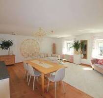 **Traumhaft schöne ca. 130 m² Wohnung mit Lichtinnenhof in Kolbermoor**