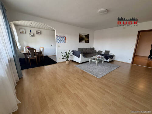 Wohnzimmer - 3 Zimmer Etagenwohnung zum Kaufen in Amstetten