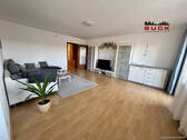 Wohnzimmer - 3 Zimmer Etagenwohnung in Amstetten